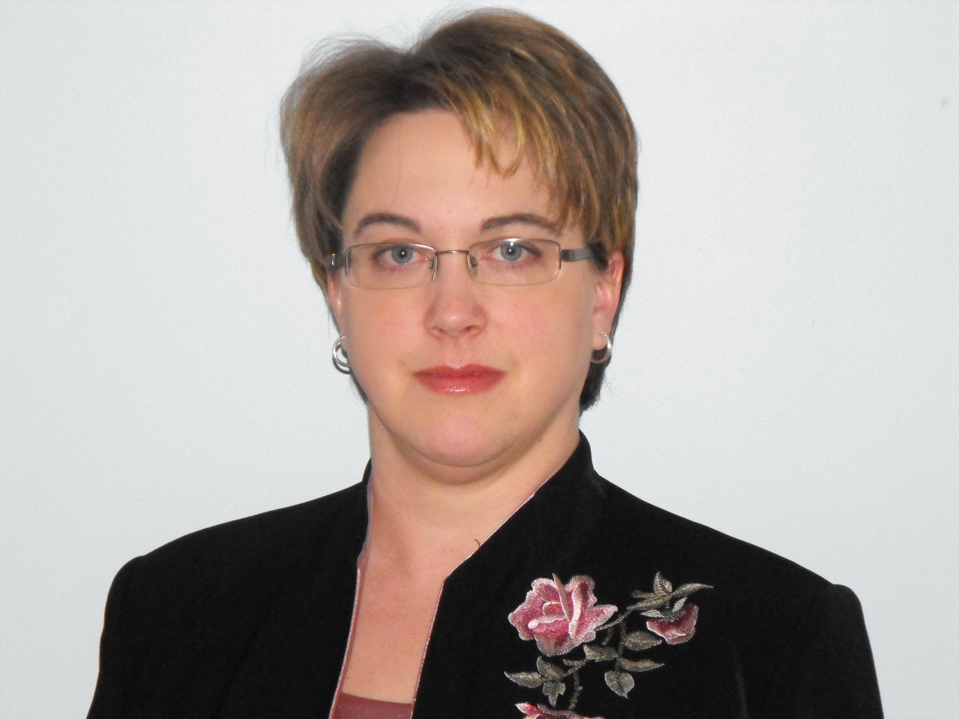 Alison Rowe